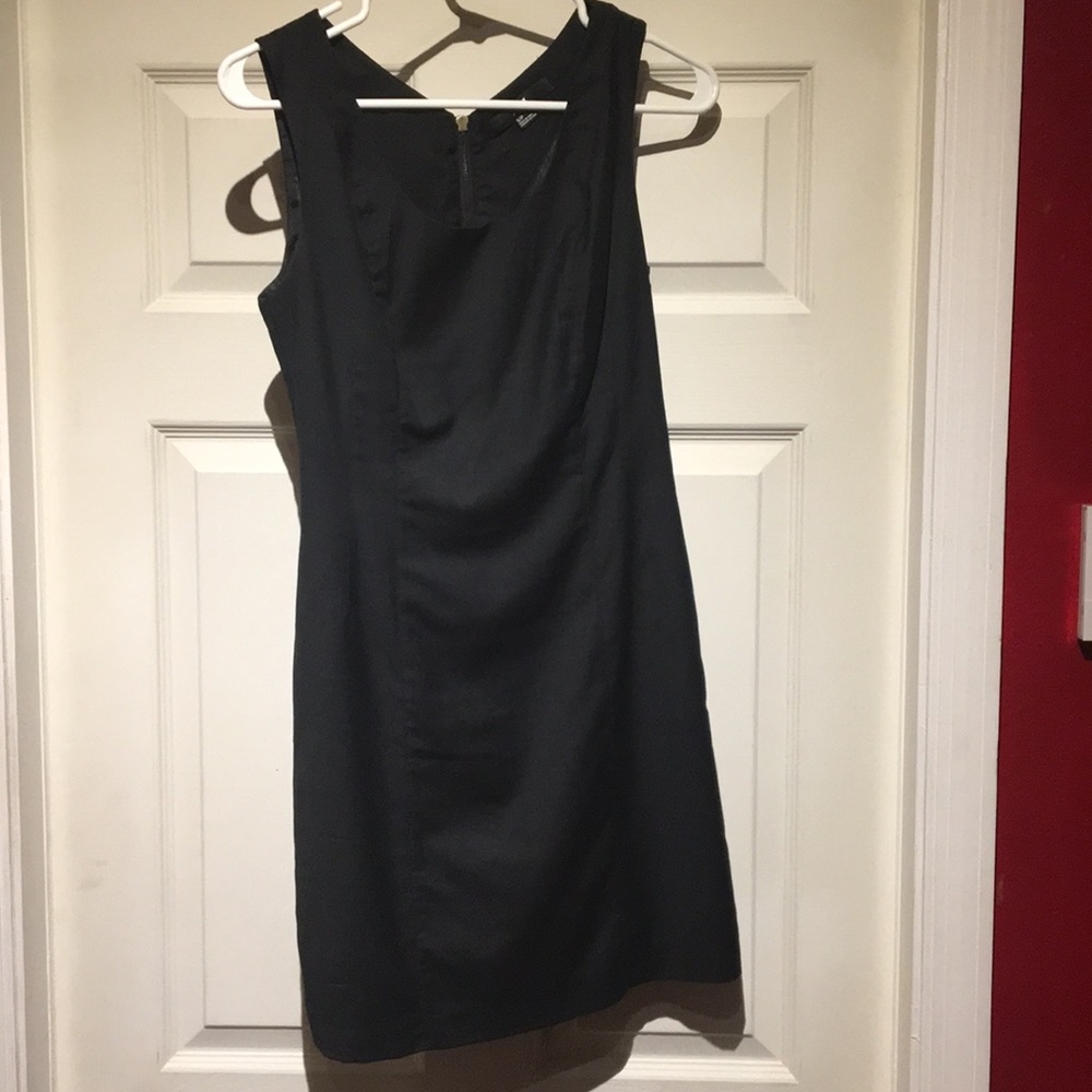 Forever 21 Black cocktail dress Small